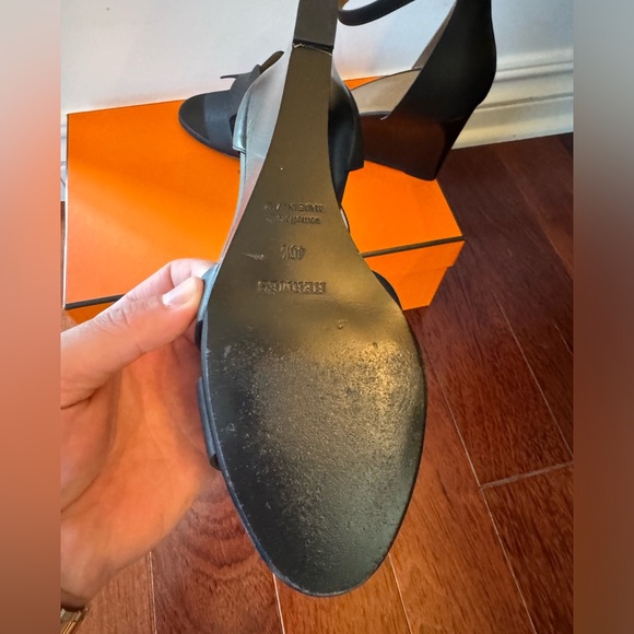 HERMES LEGAND SANDAL WORN ONCE - Picture 3 of 4